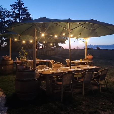 Bed and Breakfast Le Chene D'Or Marcheseuil Экстерьер фото