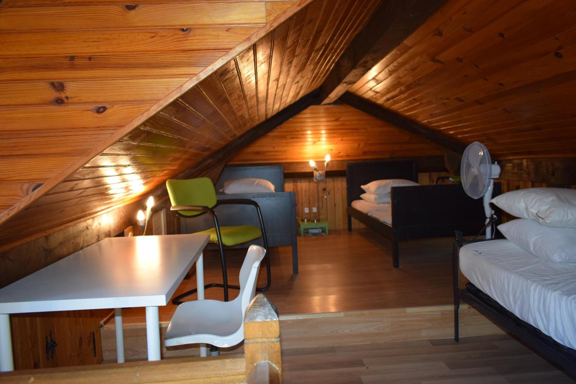 Bed and Breakfast Le Chene D'Or Marcheseuil Экстерьер фото